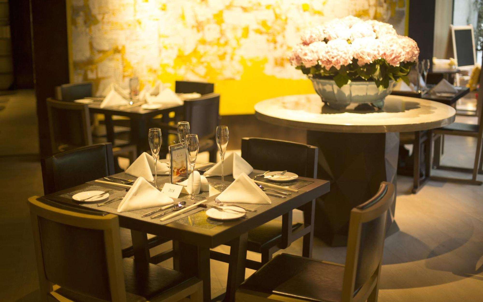 Jinling Hotel Nanjing  Exterior photo