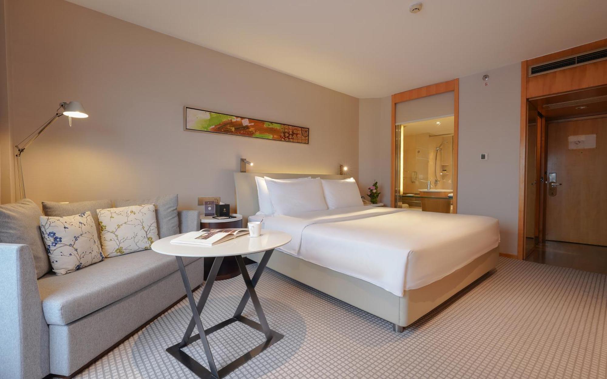 Jinling Hotel Nanjing  Exterior photo