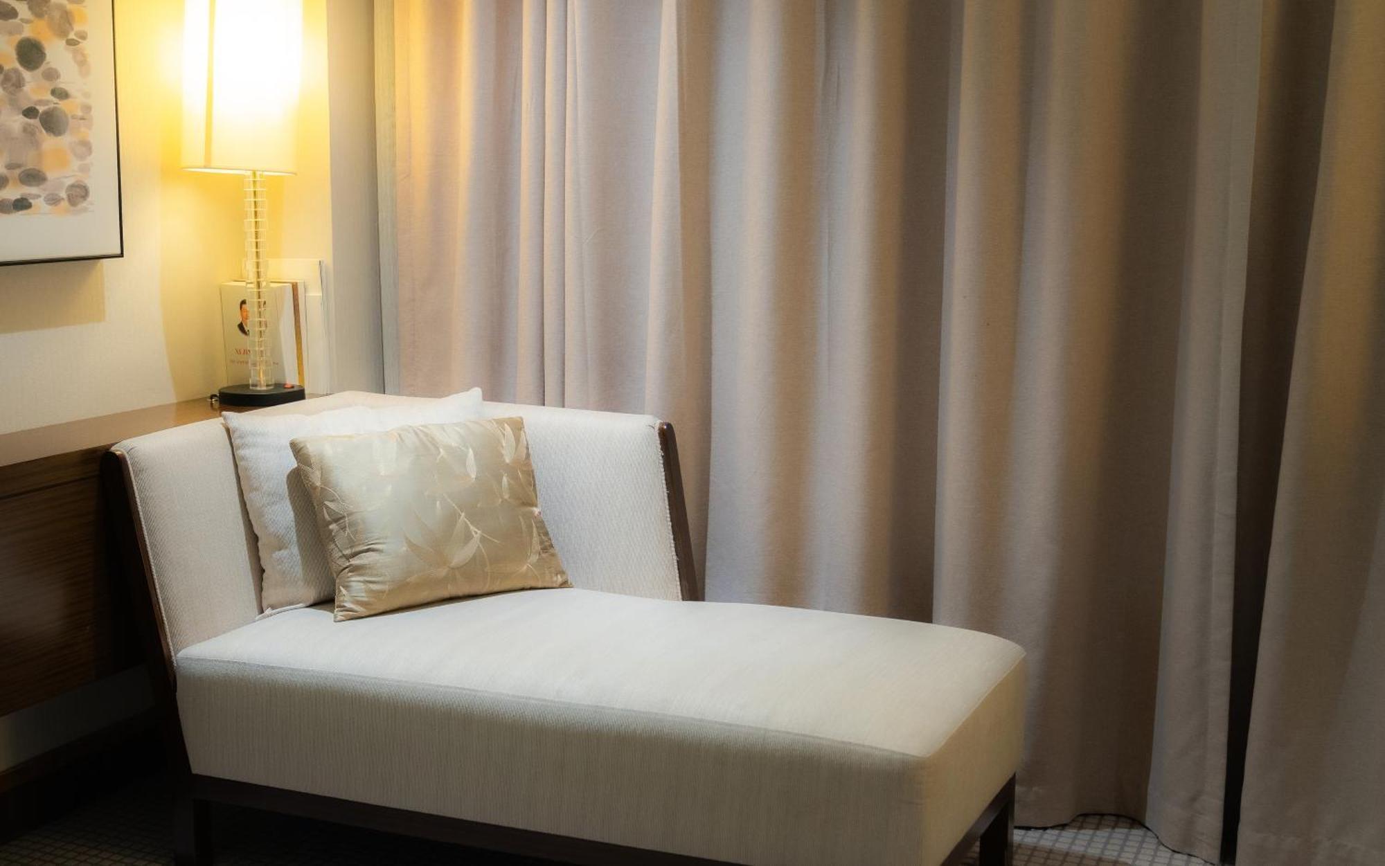 Jinling Hotel Nanjing  Exterior photo