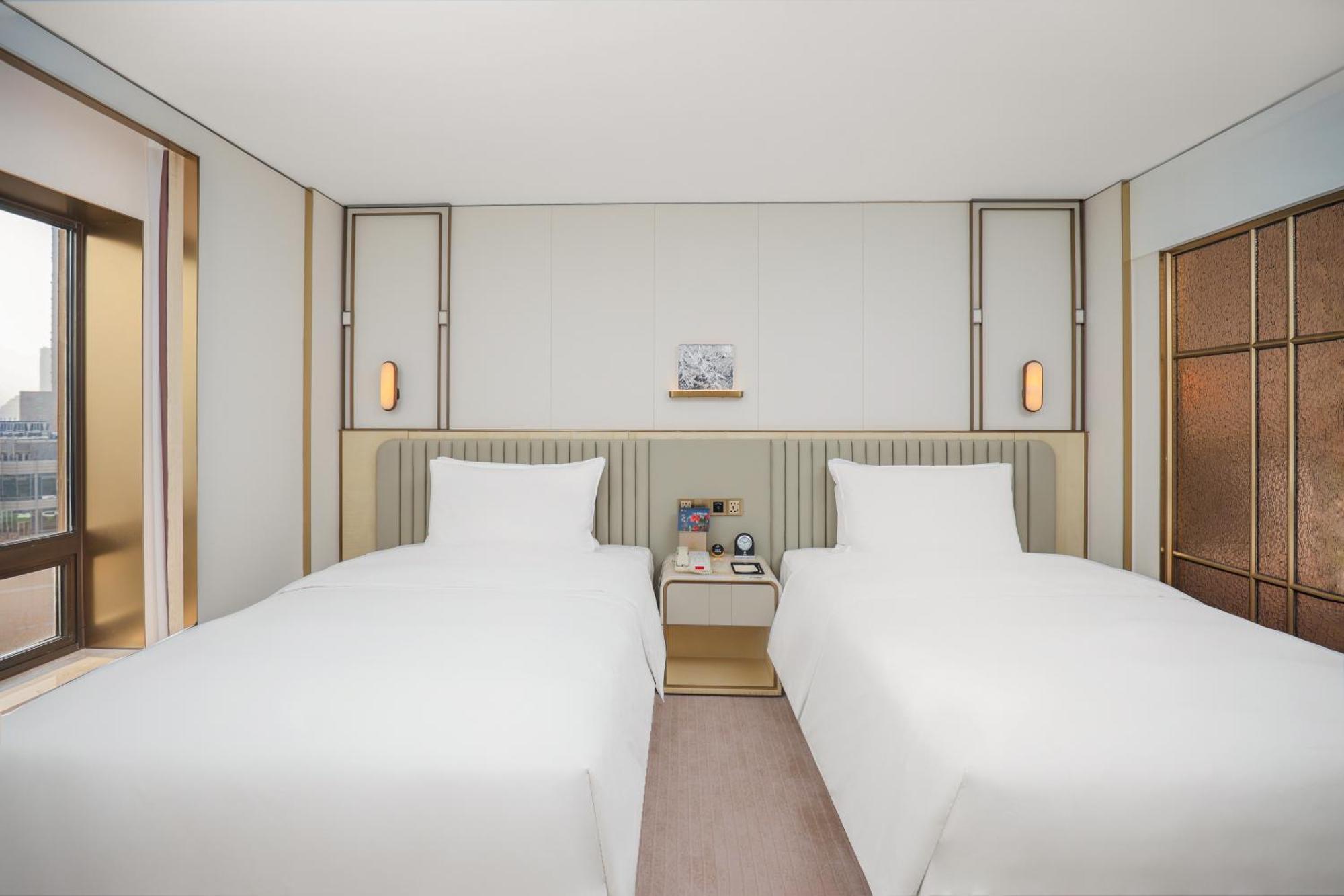 Jinling Hotel Nanjing  Exterior photo